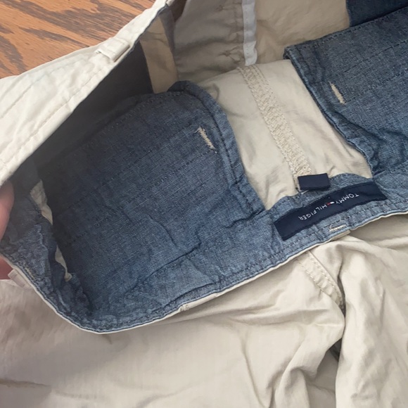 Tommy Hilfiger Shorts - Picture 4 of 6